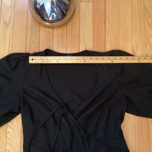 NWOT. Linen Blend, with cotton, black, puff sleeve wrap dress, size S, Old Navy - Picture 7 of 10